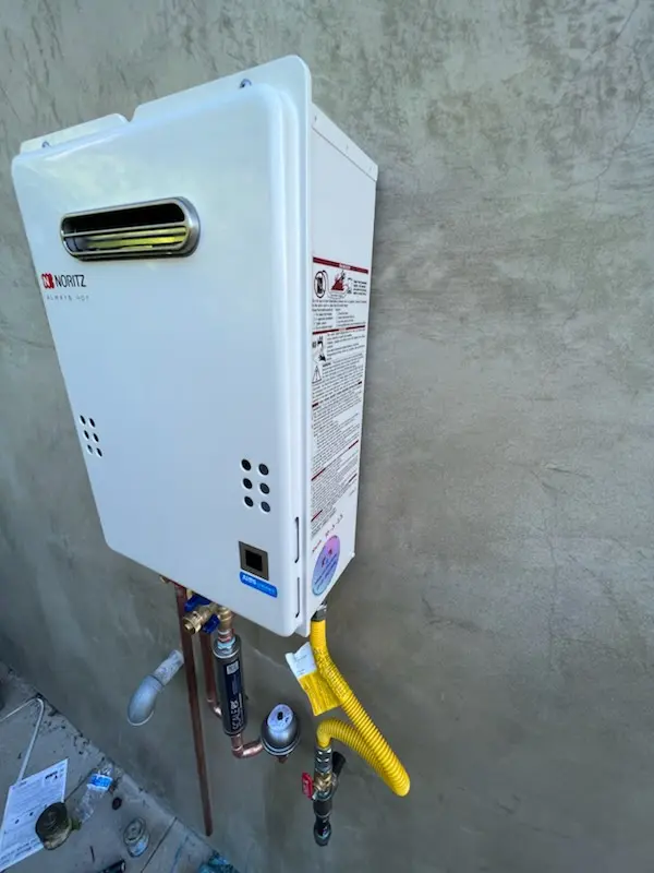 Tankless water heater installation for Ontario Center homes